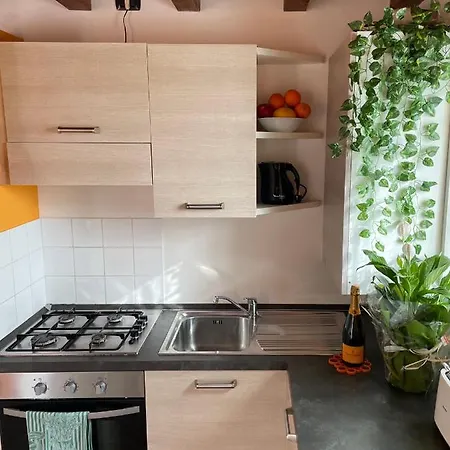 Wine And 2 Apartment Passirano